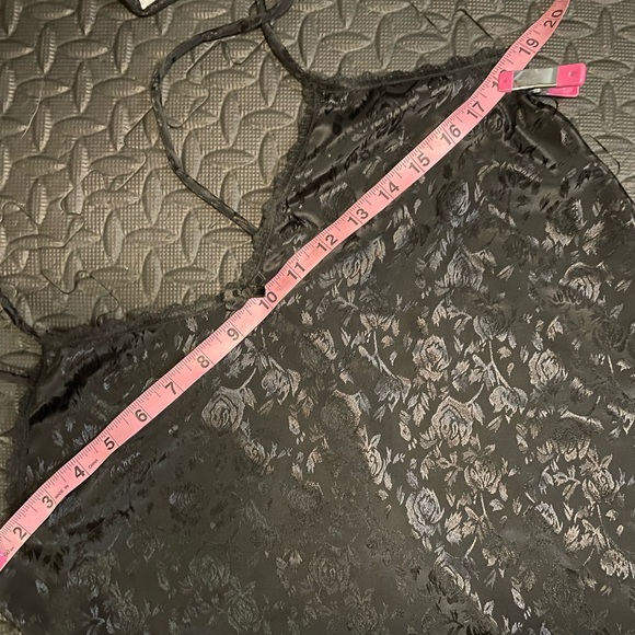 Vintage Black Rose Print Satin Slip w/ Lace Trim Sz L - Picture 15 of 16